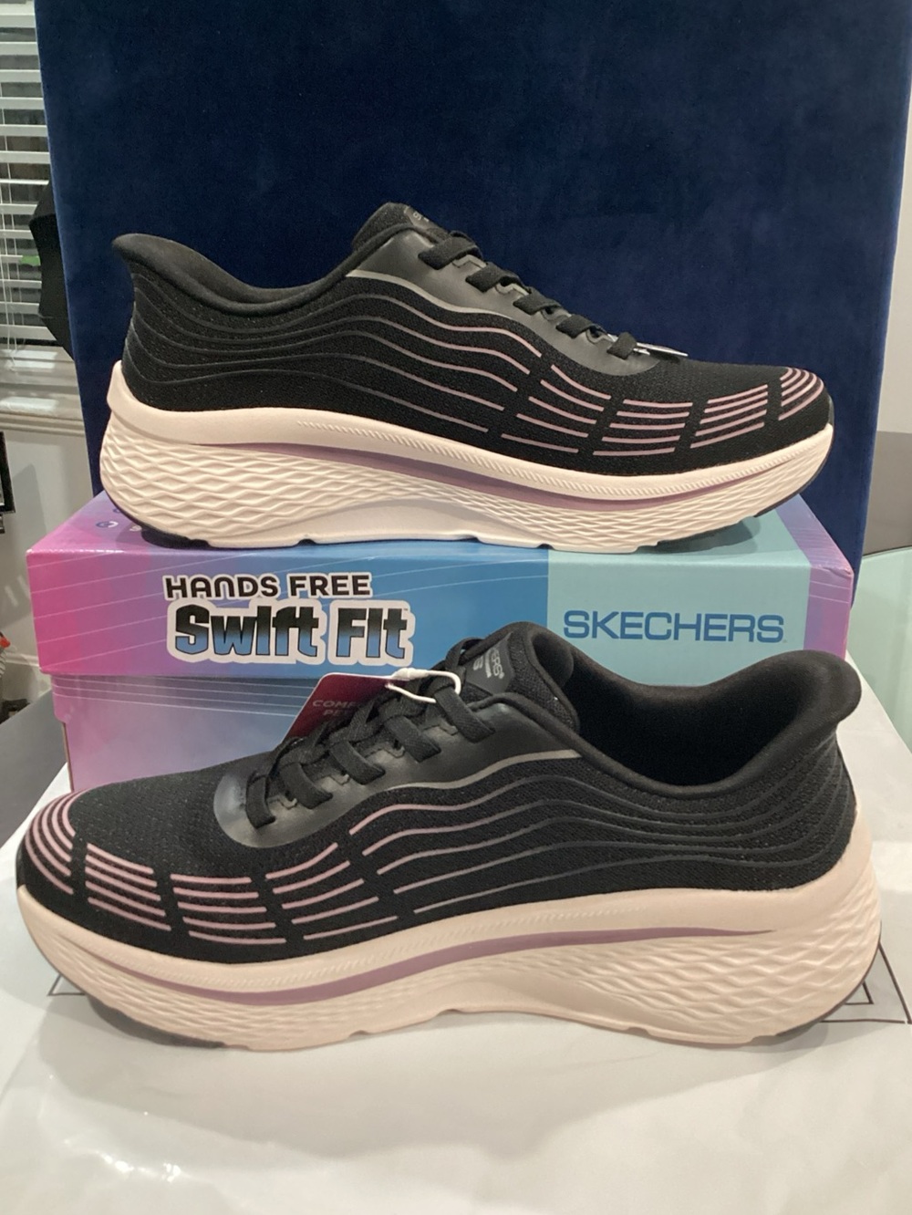 Skechers Hands Free Slip-ins Swift Fit Black Purple Women’s 10 NWB